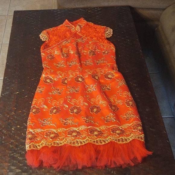 Unbranded Dresses & Skirts - Formal woman's Chinese dress